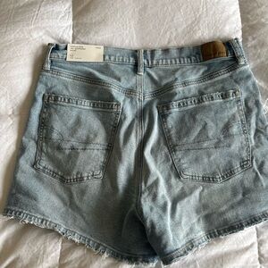 BRAND NEW AE DENIM SHORTS